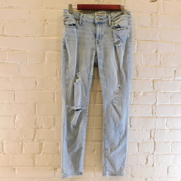 Lucky Jeans Light Wash Lolita Distressed Cropped Skinny Jeans Size 4/27 - Picture 2 of 11